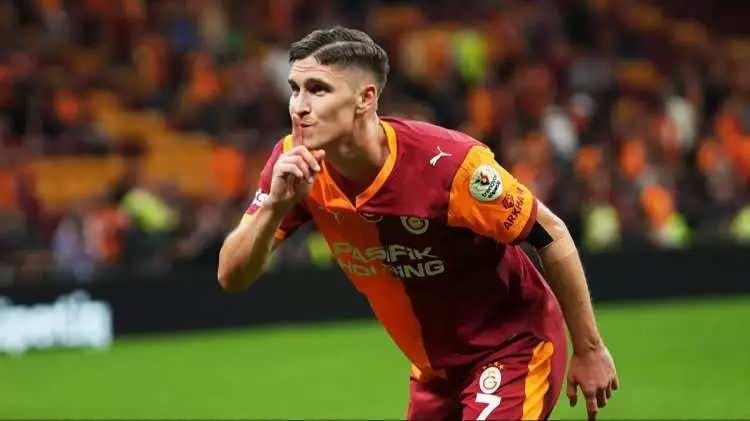 <p>Sağ bek: Sallai</p>
