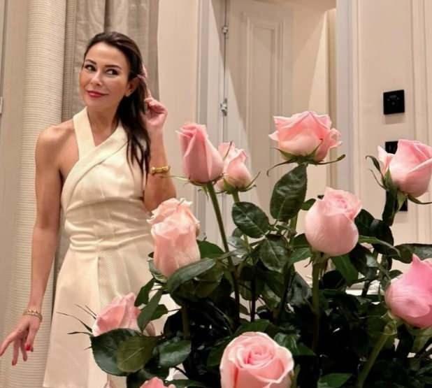 <p>&Ouml;ZCAN DENİZ'İN ALDIĞI &Uuml;CRET DUDAK U&Ccedil;UKLATTI</p>
