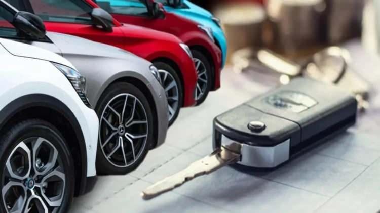 <p>Model yılına dikkat edin. Hala bir&ccedil;ok markanın 2025 model yılına ait modellerini piyasada &ccedil;ok avantajlı fiyatlara bulmak m&uuml;mk&uuml;n.</p>

<p>&nbsp;</p>
