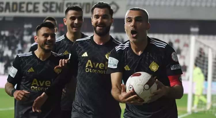 <p>T&uuml;rk futbolunun k&ouml;kl&uuml; camiası Altay i&ccedil;in de tablo olduk&ccedil;a kritik.<br />
&nbsp;</p>
