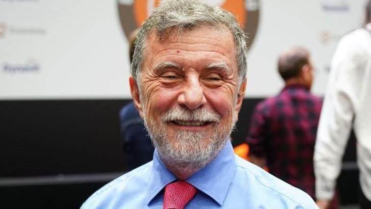 <p><strong>27- Faruk Eczacıbaşı</strong></p>

<p>&nbsp;</p>

<p>Net Değer: $1.4B</p>
