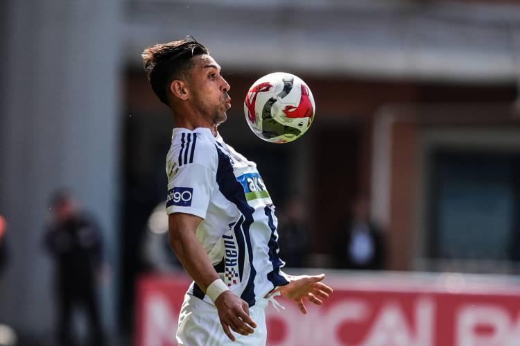 <p>Kalan b&ouml;l&uuml;m&uuml;nde başka gol olmayınca Kasımpaşa, Alanyaspor'u İrfan Can'ın enfes gol&uuml;yle 1-0 mağlup etti.</p>
