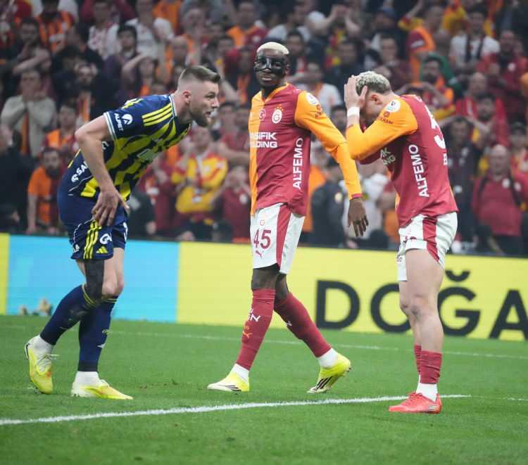 <p>Dev derbide ilgi &ccedil;eken kareleri sizler i&ccedil;in derledik.</p>
