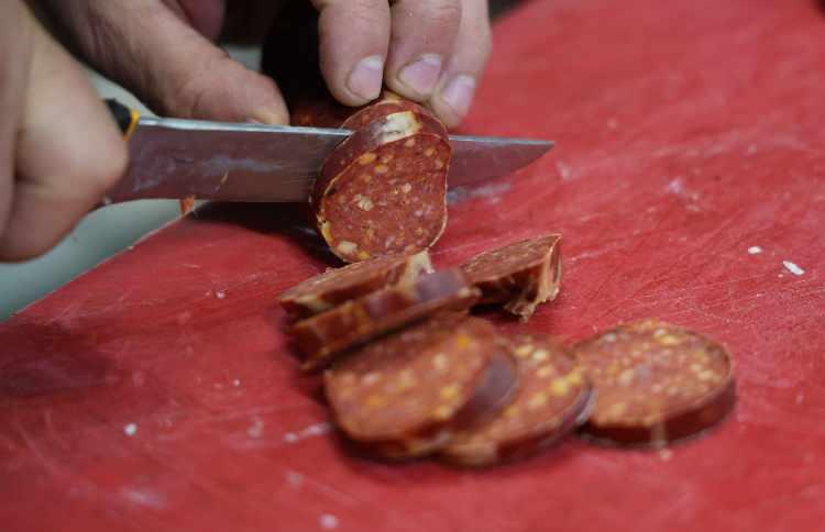 <p>T&uuml;rkiye genelinde denetimlerini aralıksız s&uuml;rd&uuml;ren Tarım ve Orman Bakanlığı, uygunsuzluk tespit edilen firmaları ve &uuml;r&uuml;nleri kamuoyunda paylaşmaya devam ediyor.&nbsp;</p>

<p>&nbsp;</p>
