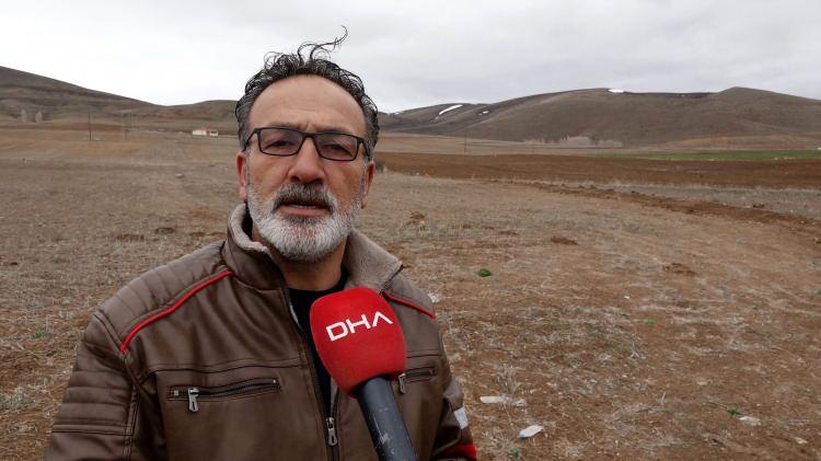 <p>Muhtar Nurettin Karako&ccedil;, arazi i&ccedil;in fedakarlık yapmaya hazır olduklarını ifade ederek, şunları kaydetti:&nbsp;</p>
