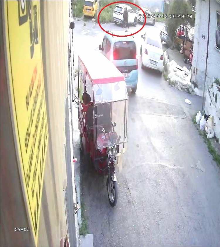 <p><font color="#a52a2a"><strong>12 YIL SONRA YAKALANDI&nbsp;</strong></font></p>

<p>&nbsp;</p>

<p>Kaymaz, olaydan tam 12 yıl sonra polis ekiplerinin operasyonuyla İzmir&rsquo;de saklandığı adreste yakalanıp cezaevine teslim edildi.&nbsp;</p>
