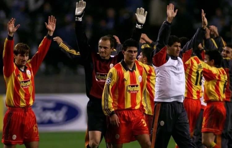 <p><span style="color:#B22222"><strong>1999&nbsp;| Galatasaray</strong></span></p>
