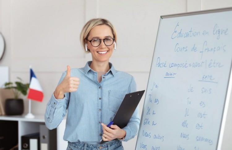 <p>İngilizce &ndash; 6.19 hece/saniye</p>

<p>&nbsp;</p>
