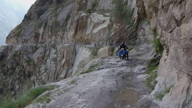 <p><span style="color:#B22222"><strong>2. KEYLONG KISHTWAR YOLU / HİNDİSTAN</strong></span></p>

<p>&nbsp;</p>
