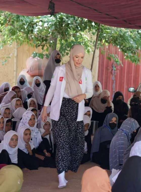 <p><strong>İLK KARELER B&Uuml;Y&Uuml;K İLGİ G&Ouml;RD&Uuml;</strong></p>

<p>&nbsp;</p>
