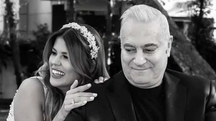 <p>"EVLİLİKLERİME EMEK HARCAYAMADIM"</p>

<p>&Ouml;zel hayatına dair bilinmeyen detayları paylaşan Erbil, ge&ccedil;tiğimiz aylarda sonlandırdığı evliliği hakkında yorum yapamayacağını belirterek "Boşanma konusunda konuşmama maddesi var. O parayı tekrar veremem. Fakat evliliklerime emek harcayamadım" diye konuştu.</p>
