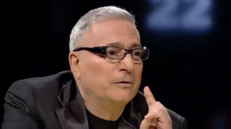 <p>Bug&uuml;ne dek aldığı radikal kararlar ve duygusal s&ouml;ylemleriyle adından s&ouml;z ettiren Erbil, hayatı boyunca 3 kez travma yaşadığını dile getirdi.</p>
