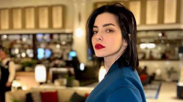 <p><strong>Aşkın ge&ccedil;ici heveslerle bir tutulmaması gerektiğine dikkat &ccedil;eken Boluğur, aşkın derin izler bırakan bir duygu olduğunu dile getirdi.&nbsp;</strong></p>
