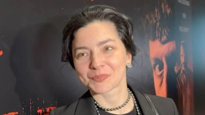 <p><span style="color:#FF0000"><strong>"ALLAH'A DUYULAN AŞK GER&Ccedil;EK"</strong></span></p>

<p><strong>&Uuml;nl&uuml; oyuncu, "Aşkın aslında sadece Allah'a duyulan aşk olduğuna &ccedil;ok inanıyorum. Ge&ccedil;ici olanlarda hep başımıza bir şey geliyor bence" diye konuştu.</strong></p>
