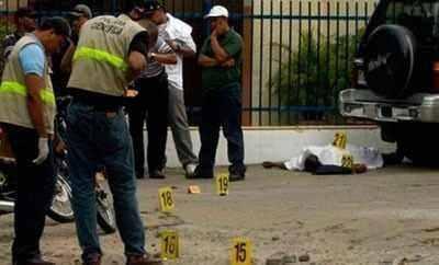 <p><strong><span style="color:#B22222">25)&nbsp; ROSEAU&nbsp;</span> |&nbsp; Dominika</strong></p>
