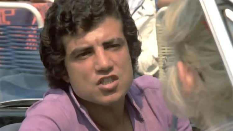 <p><strong>'Sahtekar', 'Aile Şerefi', 'Cennetin &Ccedil;ocukları','Kolpa&ccedil;ino' gibi yapımlarda rol alan &uuml;nl&uuml; oyuncu son haliyle tanınmaz hale geldi.</strong></p>
