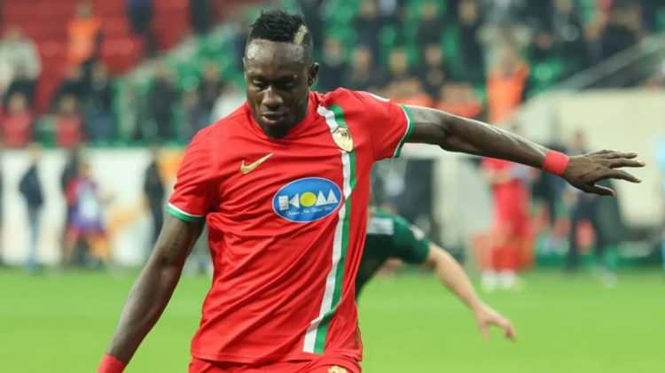 <p>8- Amed Sportif Faaliyetler<br />
<br />
** TFF 1. LİG<br />
<br />
** 77 GOL</p>
