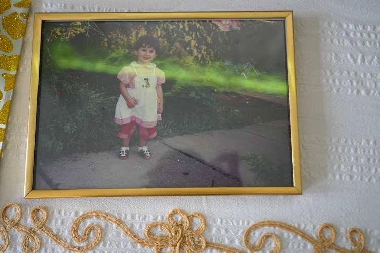 <p>Faili me&ccedil;hul dosyalar i&ccedil;in kurulan birimin kendisi gibi bekleyiş i&ccedil;inde olan ailelere umut olduğunu vurgulayan anne Toyguncu, <strong><em>"Bu birimin kurulması hepimize, b&uuml;t&uuml;n faili me&ccedil;hul cinayetlere ışık oldu. İnşallah benim gibi bekleyişte olan bir s&uuml;r&uuml; anne var. Hepsini takip ediyorum. Allah onların da acılarını dindirsin. Kimse kendi başına kayıp olmaz. Onun arkasında mutlaka bir kaybeden vardır. &Ccedil;ocuklarımız ziyan olmasın. &Ccedil;ocuklarımızı yok eden kirli eller elini kolunu sallayarak gezmesin. Gereken cezayı alsın. Kayıplar bulunsun." </em></strong>ifadelerini kullandı.&nbsp;</p>
