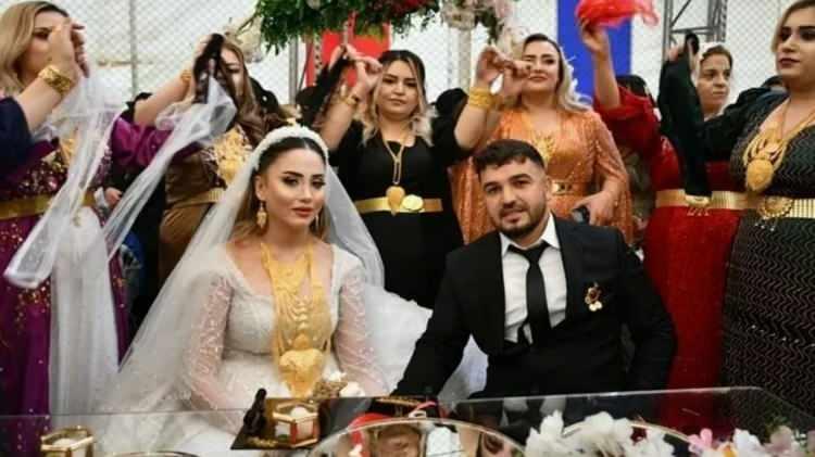 <p>Geline takılması i&ccedil;in en fazla 70 gram altın, s&ouml;z merasiminde sadece geline y&uuml;z&uuml;k takılacak. Kız isteme ve nişan merasimlerinde sahne organizasyon olmayacak.</p>
