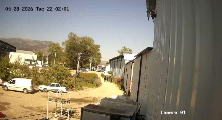 <p><strong>"Bursa&rsquo;da menfur bir saldırı sonucu Avukat Hatice Kocaefe&rsquo;nin hayatını kaybettiğini derin bir &uuml;z&uuml;nt&uuml;yle &ouml;ğrendim.&nbsp;</strong></p>
