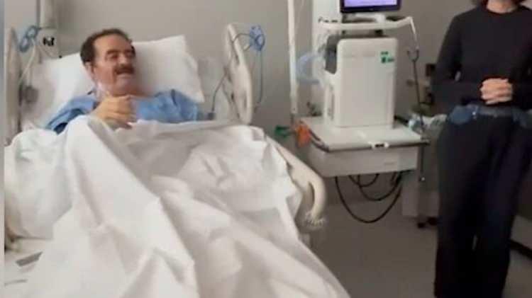 <p><strong>Nisan ayında y&uuml;ksek ateş ve halsizlik şikayetiyle hastaneye kaldırılan usta sanat&ccedil;ı İbrahim Tatlıses, b&uuml;y&uuml;k bir korku yaşatmıştı. Safra kesesi kaynaklı bir enfeksiyon ge&ccedil;irdiği &ouml;ğrenilen usta sanat&ccedil;ı, ameliyat masasına yattı ve ge&ccedil;irdiği operasyon sonrası sağlığına kavuştu.</strong></p>
