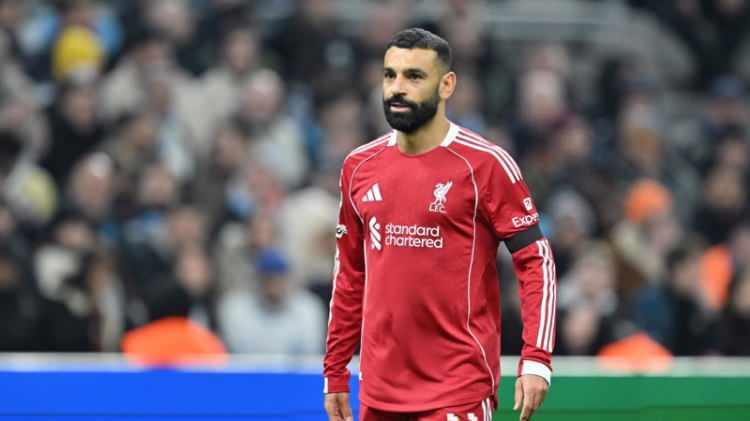<p>Liverpool ile s&ouml;zleşmesi sona erdikten sonra sezon bitince takımdan ayrılacak olan Mısırlı futbolcunun sarı-lacivertlilere olumlu yanıt verdiği &ouml;ne s&uuml;r&uuml;ld&uuml;.</p>

