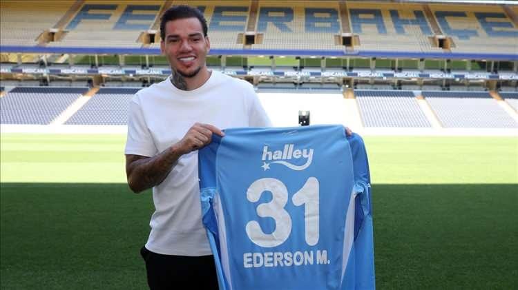 <p>Sezon başında Manchester City'den Fenerbah&ccedil;e'ye katılan Ederson i&ccedil;in yeni sezon &ouml;ncesi &ouml;nemli gelişmeler yaşanıyor.</p>
