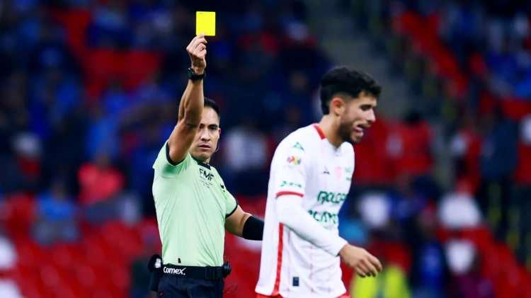 <p>Sarı kartların grup aşaması ve elemelerden sonra iptal edileceğini &ouml;ng&ouml;ren bir değişiklik onaylandı.</p>
