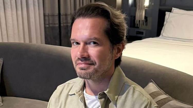 <p>Kısa s&uuml;rede sosyal medyada g&uuml;ndem olan paylaşıma b&ouml;lge sakinleri de destek verdi. Mağdur olan vatandaşlar, ilgili ekiplerin kısa s&uuml;rede b&ouml;lgede onarım &ccedil;alışması yapmasını beklediklerini ifade etti.</p>
