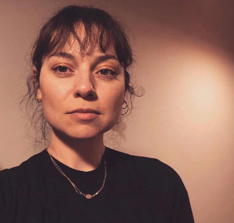 <p>Uzun s&uuml;redir g&ouml;zlerden uzak bir hayat s&uuml;ren Artemal, son hali g&uuml;ndem oldu.&nbsp;</p>
