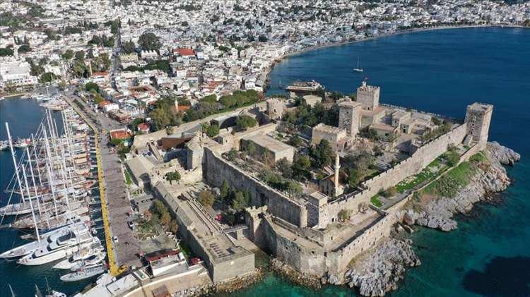<p><strong>48. MUĞLA - BODRUM KALESİ</strong></p>

<p>&nbsp;</p>
