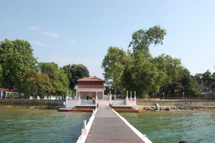 <p><strong>77. YALOVA - Y&Uuml;R&Uuml;YEN K&Ouml;ŞK</strong></p>
