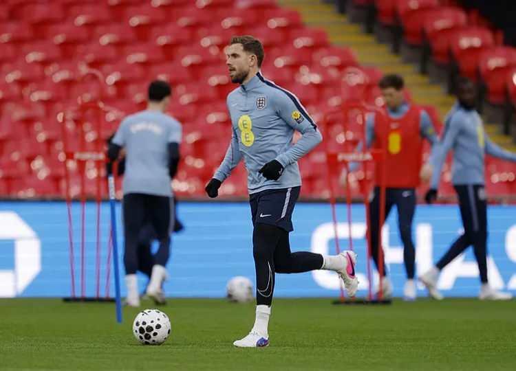 <p>Jordan Henderson | İngiltere | 35 yaş</p>

<p>&nbsp;</p>

