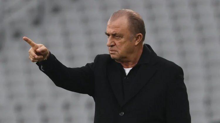 <p><strong>OYUNCULARA ŞAMPİYONLUK MESAJI: B&Uuml;Y&Uuml;K TAKIMLAR TATMİN OLMAZLAR</strong></p>

