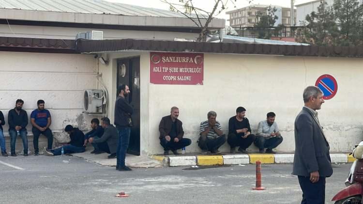 <p>Şanlıurfa'da 2'si kardeş 3 kişinin &ouml;ld&uuml;ğ&uuml; silahlı kavganın, nedeni ortaya &ccedil;ıktı.&nbsp;</p>
