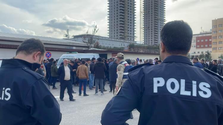 <p>&Ccedil;evredekilerin ihbarıyla olay yerine jandarma ve sağlık ekipleri sevk edildi.&nbsp;</p>
