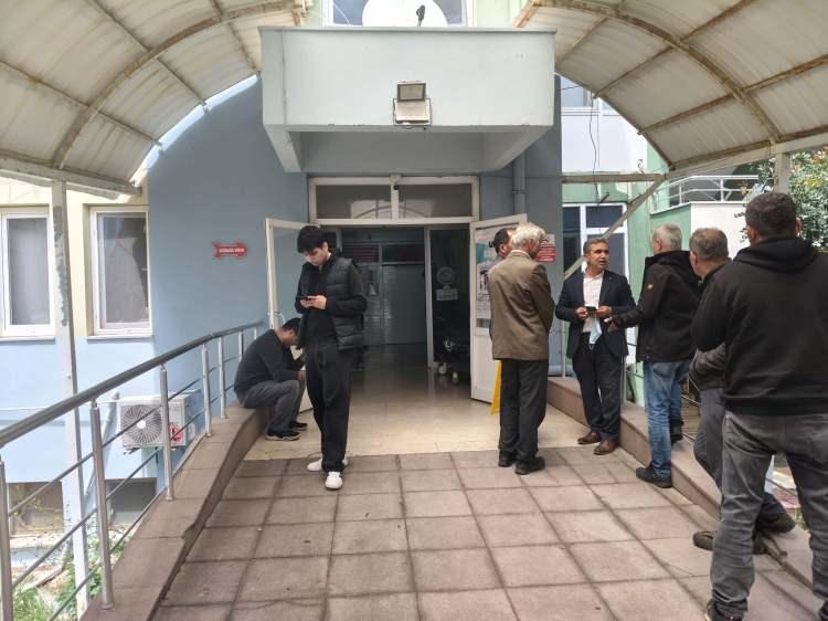 Y&uuml;rek yakan son fotoğraf! Kusma şikayetiyle hastaneye geldiler iki kardeş &ouml;ld&uuml;, baba ve hamile anne yoğun bakımda...