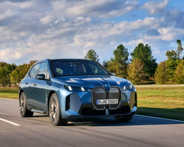 <p><span style="color:#B22222"><strong>2. BMW: 88.9</strong></span></p>

<p>&nbsp;</p>
