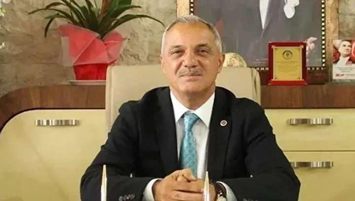 <p>Sultanhisar Belediye Başkanı Osman Yıldırımkaya,</p>

<p><br />
&nbsp;</p>

