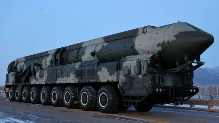 <p><strong>KUZEY KORE &ndash; HWASONG-19 18.000 KM</strong></p>

<p>&nbsp;</p>
