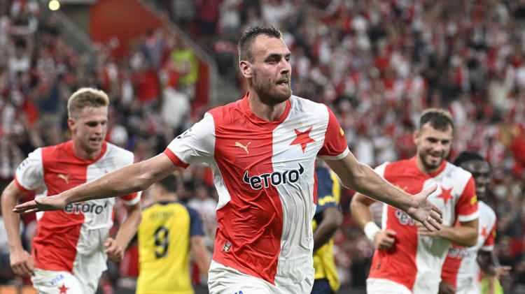<p>* Slavia Prag</p>

