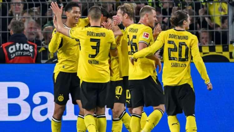 <p>* Borussia Dortmund</p>

