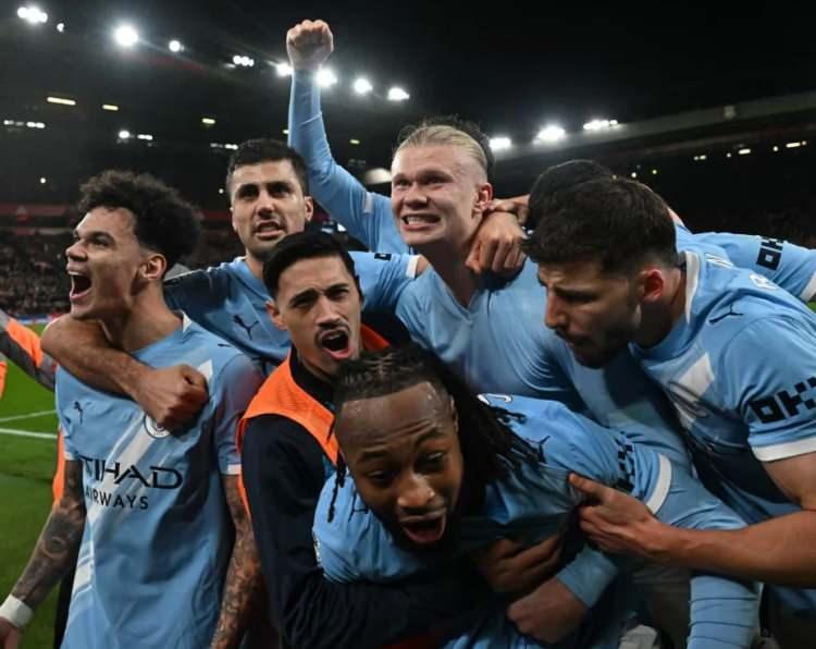 <p>* Manchester City</p>
