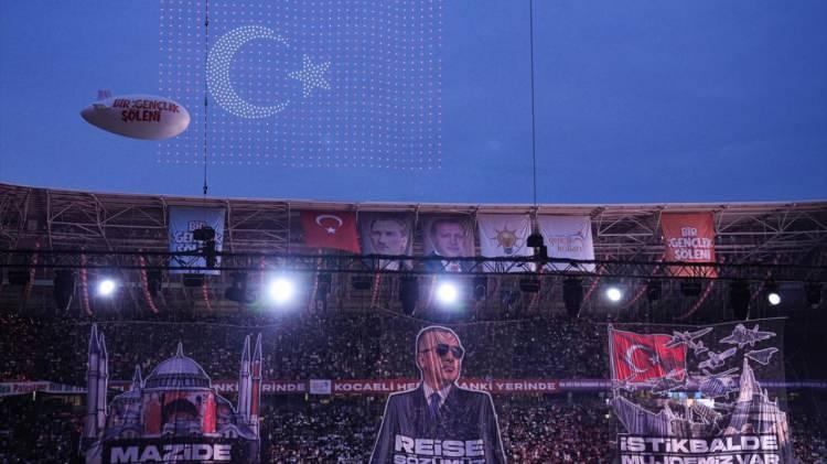 <p>İşte Kocaeli'deki programdan &ouml;ne &ccedil;ıkan diğer kareler...</p>
