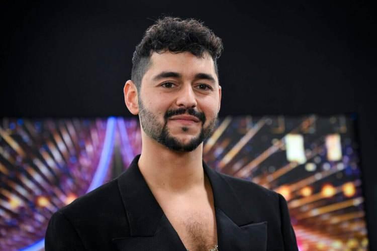 <p>Bettan'ın performansı aynı zamanda oylama sistemi ile ilgili bir tartışmayı tetikledi. Bazı yayın kuruluşları, İsrail h&uuml;k&uuml;metine ait sosyal medya hesaplarında insanların birden fazla kez oy kullanmasını teşvik eden paylaşımların sonucu etkilemiş olabileceğini iddia etmişti.</p>
