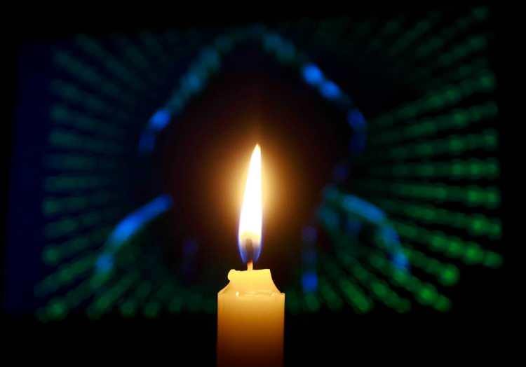 <p>Enerji hatlarındaki bakım, onarım ve yenileme &ccedil;alışmaları nedeniyle yarın sabah saatlerinden itibaren kentin Avrupa yakasında geniş kapsamlı elektrik kesintileri uygulanacak.&nbsp;</p>
