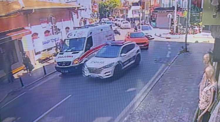 <p>Ş&uuml;pheli olay yerinden ka&ccedil;arken, ihbar &uuml;zerine b&ouml;lgeye polis ve sağlık ekipleri sevk edildi.</p>
