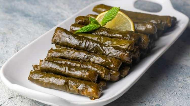 <p><strong>19- YAPRAK SARMA</strong></p>
