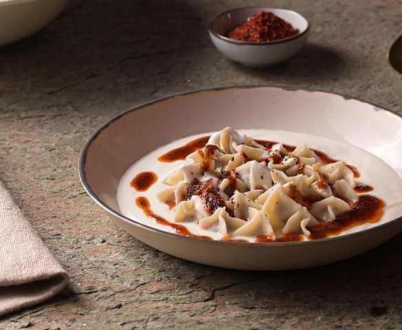 <p><strong>14- MANTI</strong></p>
