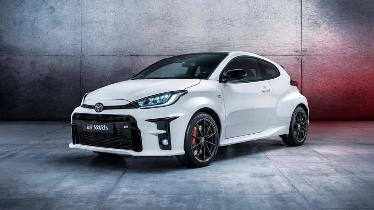 <p><strong><span style="color:#B22222">TOYOTA YARİS</span>&nbsp; |&nbsp; 8,7 MİLYON</strong></p>

<p>&nbsp;</p>

<p>1999 | Japonya</p>
